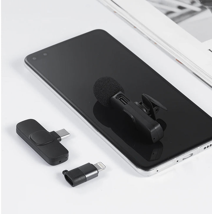 " Wireless Lavalier Microphone: Enhance Your Live Broadcasts, Interviews, and Vlogs with Professional Sound Quality!"